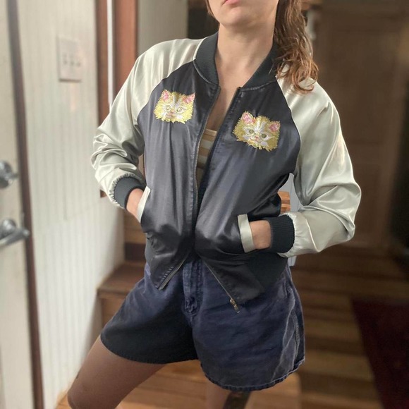 Silk kitty cat bomber jacket from Japan - Picture 1 of 4